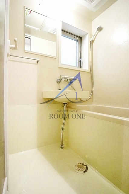 ＥＣＬＵＳＥの浴室|お風呂です。