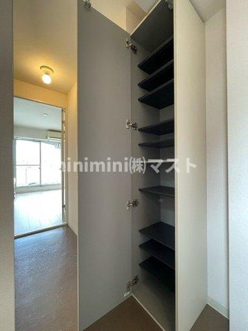 モザイクの玄関