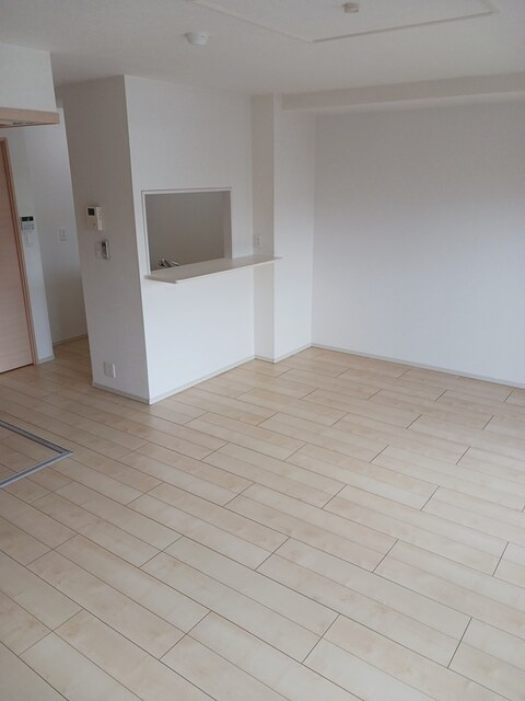 グレイスガーデンの居間・リビング