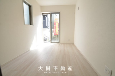 【洋室】 | 海老名市国分南2丁目  新築戸建て　全3棟【仲介手数料無料】 | 1階　洋室3（5.5帖）