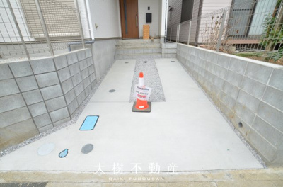 【駐車場】 | 海老名市国分南2丁目  新築戸建て　全3棟【仲介手数料無料】