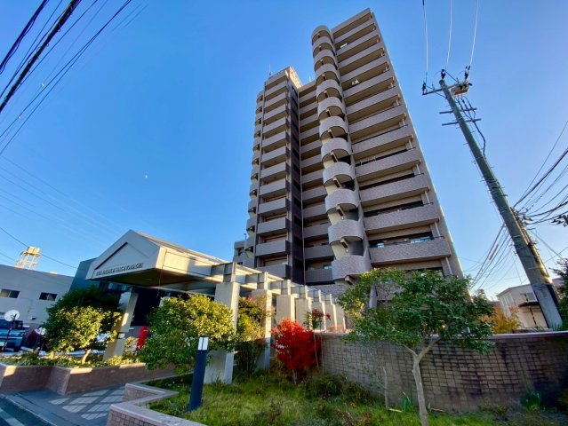 ダイアパレス萩野町の外観