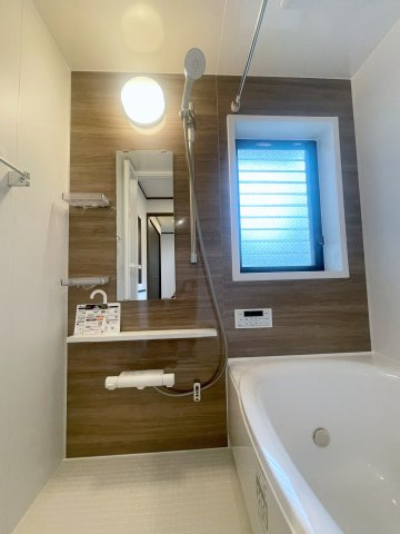 川崎市多摩区堰三丁目戸建の浴室