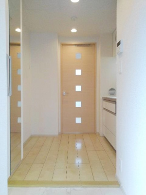 【玄関】 | ウォータールー | 大型シューズボックス付き