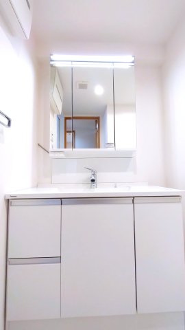 妙蓮寺三和プラザの独立洗面台