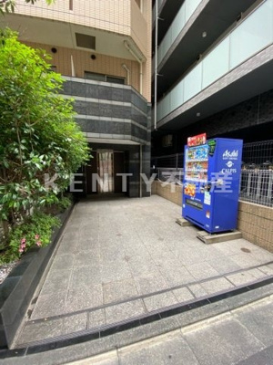 【エントランス】 | リクレイシア蒲田 | ゆとりのあるエントランスです