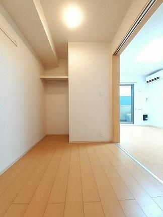 レフィナードソメイＢ棟の寝室