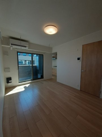 サンライズ下馬の内装