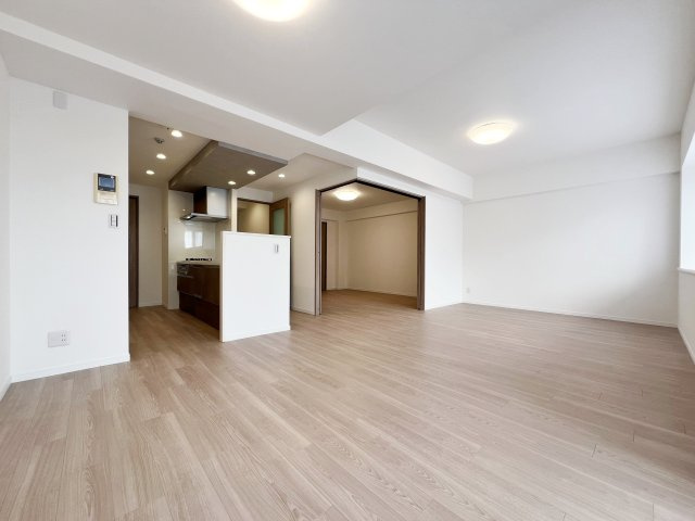 ルネ戸塚弥生台の居間・リビング