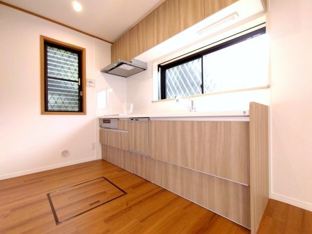 横須賀市武四丁目戸建②のキッチン