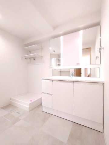 ユーカリハイツ久末の居間・リビング