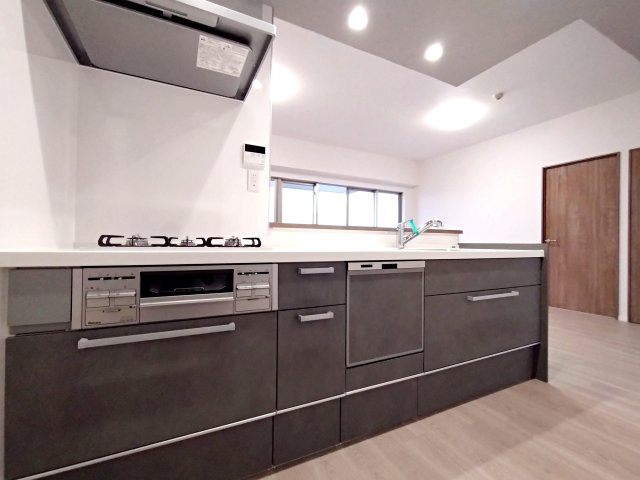 プレヴィオ橋本のキッチン