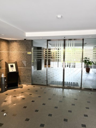 コスモ田端シティフォルムのエントランス