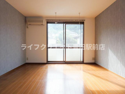 【居間・リビング】 | サンミッシェル