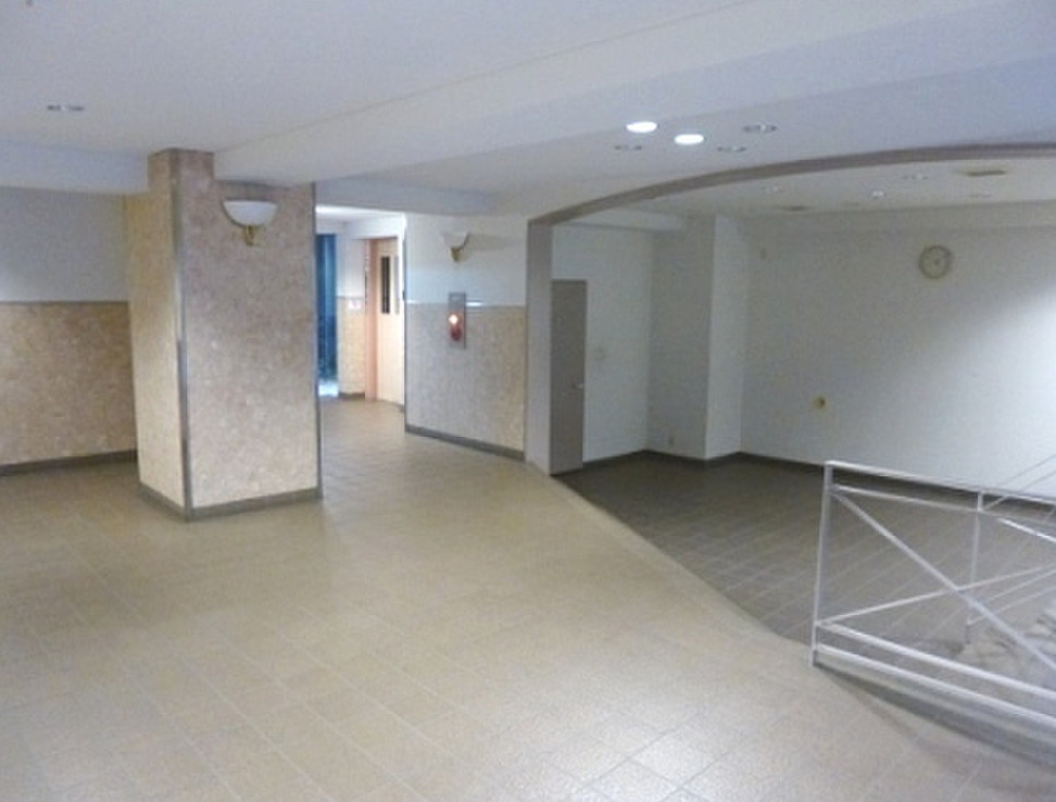 コスモ向島グランコートのロビー