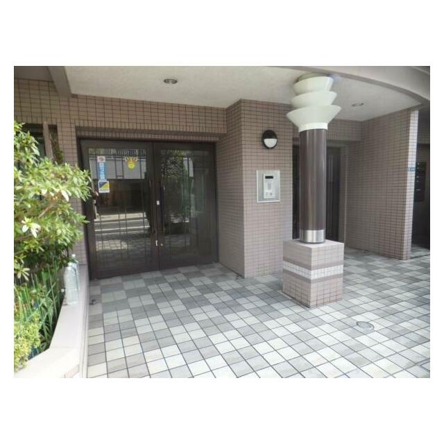 コスモ向島グランコートのエントランス