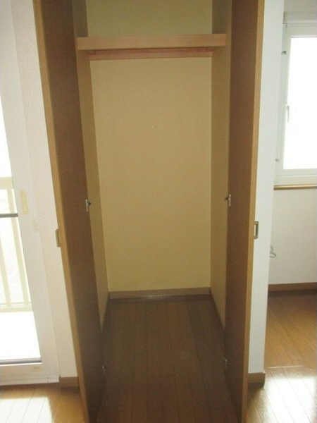 ガゼボ・トリアの収納