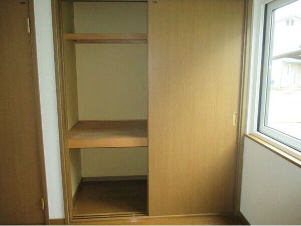 ガゼボ・トリアの設備