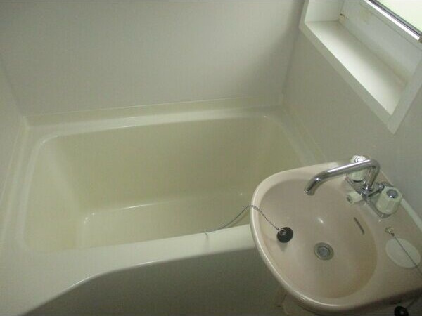 ガゼボ・トリアの浴室