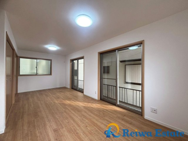 中古戸建　茅ヶ崎市西久保の洋室