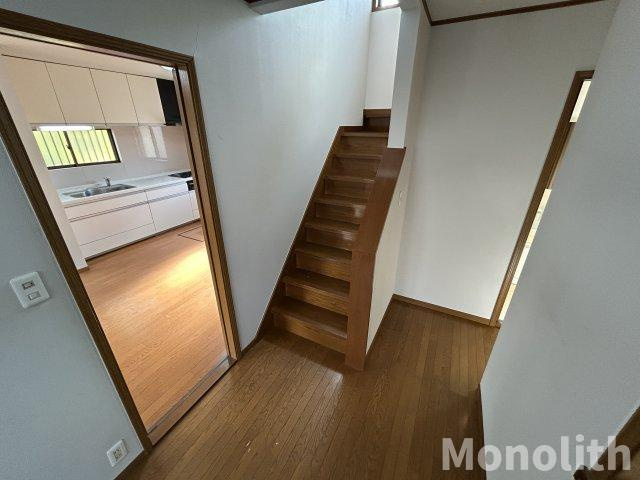 井ノ口町戸建の内装