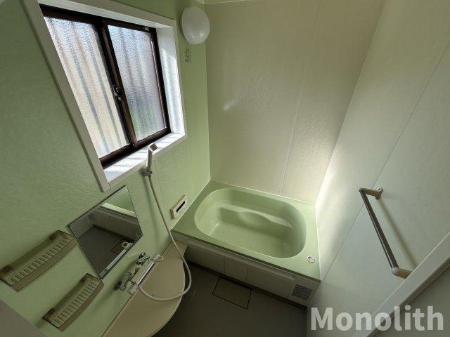 井ノ口町戸建の浴室