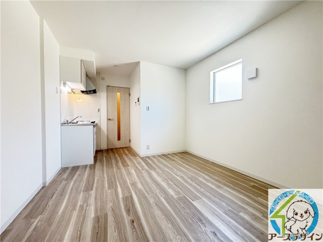 ジーメゾン明石魚住ミハルカの居間・リビング