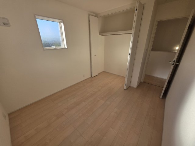 【洋室】 | リーブルガーデン．S　寄居露梨子　 | ５号棟現地２F洋室（2025年11月28日）撮影