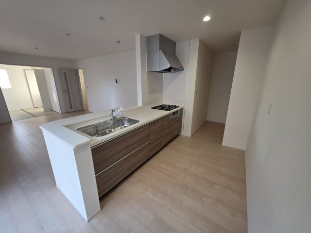 リーブルガーデン．S　寄居露梨子　のキッチン|５号棟現地キッチン（2025年11月28日）撮影