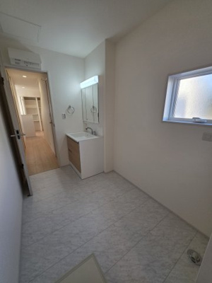 【独立洗面台】 | リーブルガーデン．S　寄居露梨子　 | ５号棟現洗面所（2025年11月28日）撮影