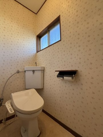 清地６丁目貸家のトイレ