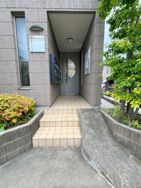 エクセル狛江のエントランス