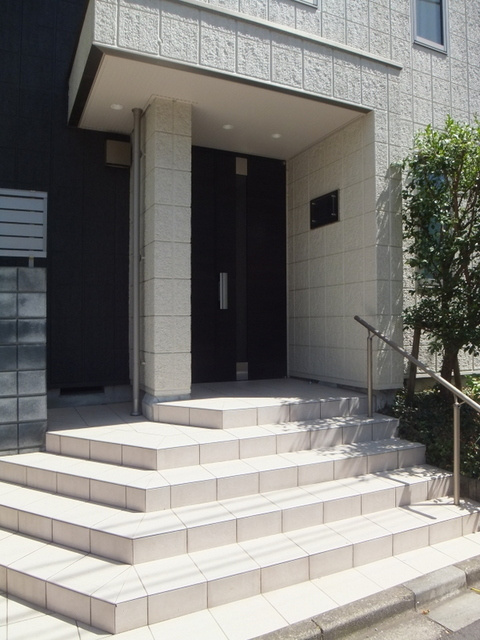 シトラス ヒルのエントランス|安心のオートロック完備