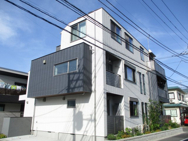 Ｇｒａｎａｔ　Ｈｅｉｍの外観