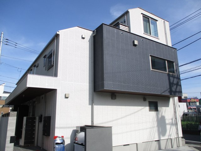 Ｇｒａｎａｔ　Ｈｅｉｍの外観