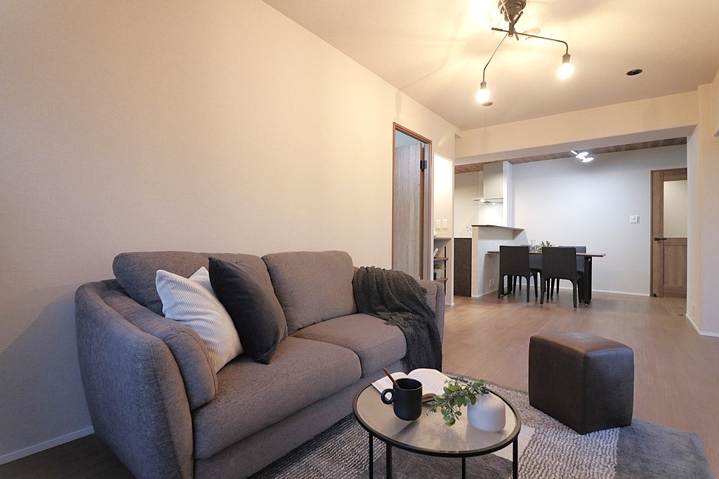 「神戸市東灘区マンション」グラン・フェルティ本山の居間・リビング|おしゃれなリビングです