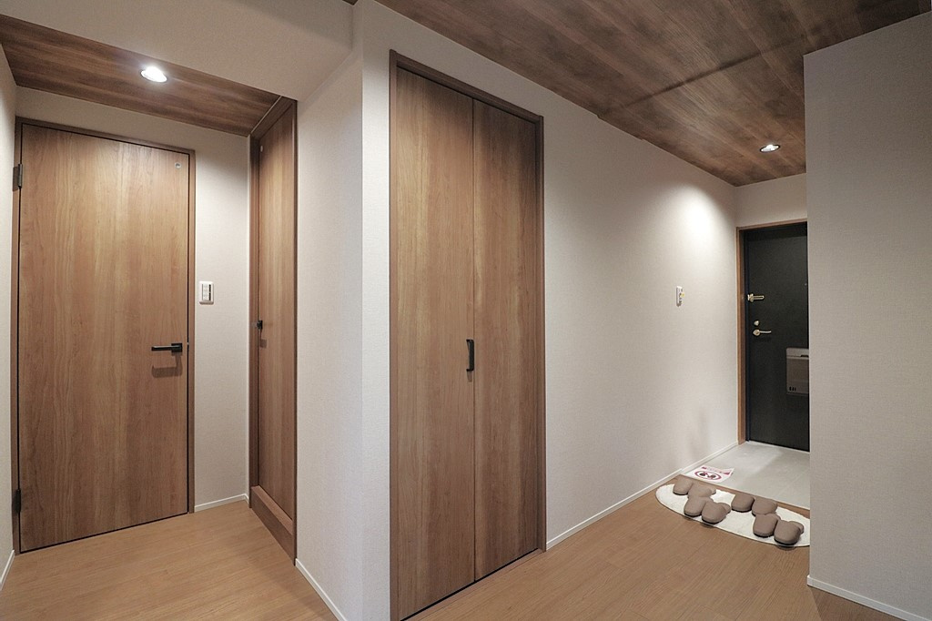 「神戸市東灘区マンション」グラン・フェルティ本山の玄関|シンプルで使いやすい玄関です