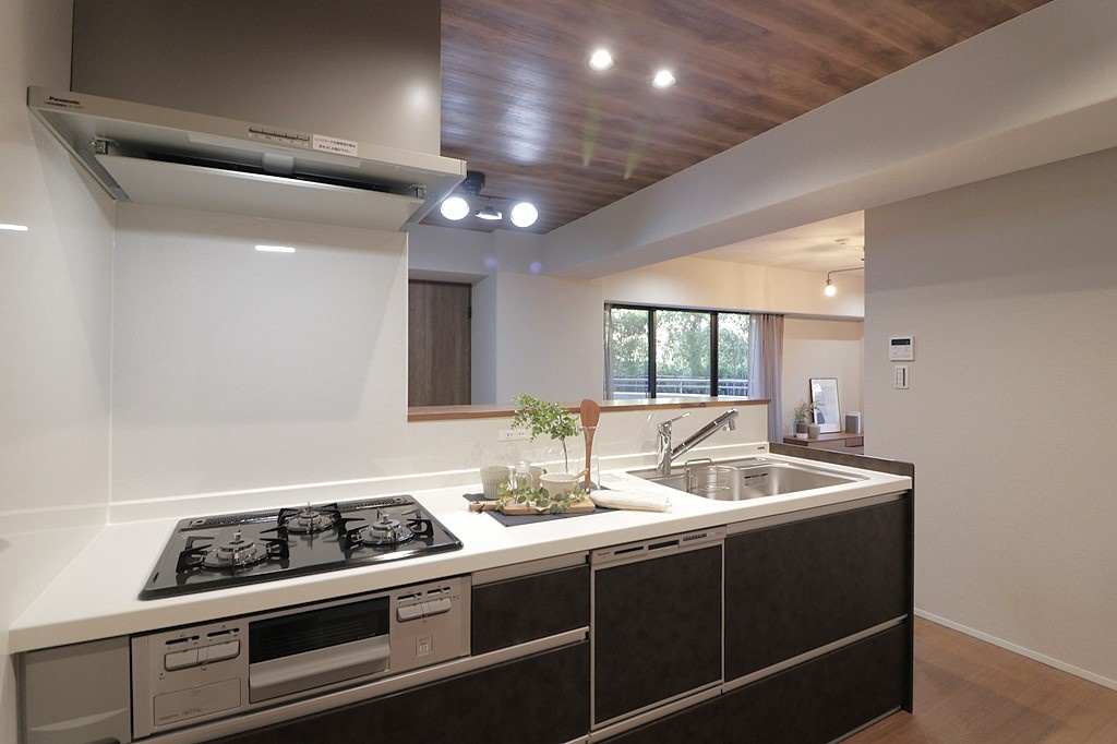 「神戸市東灘区マンション」グラン・フェルティ本山のキッチン|使いやすいキッチンです