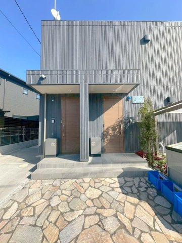 カリーノコロンのエントランス