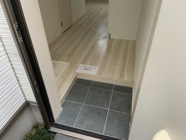 Ritz Court 立花(リッツコート)の玄関