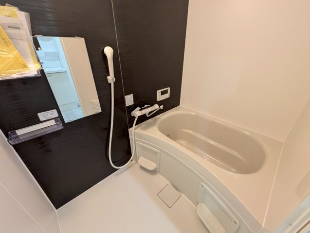 ART　HILL　TOYONAKA　OKAMACHIの浴室