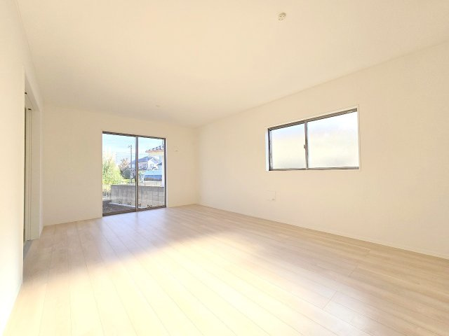 西多摩郡瑞穂町長岡4丁目　全1棟の居間・リビング