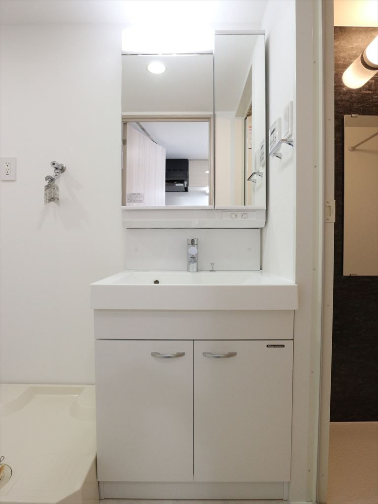 Log池上／ログ池上の独立洗面台|ログ池上