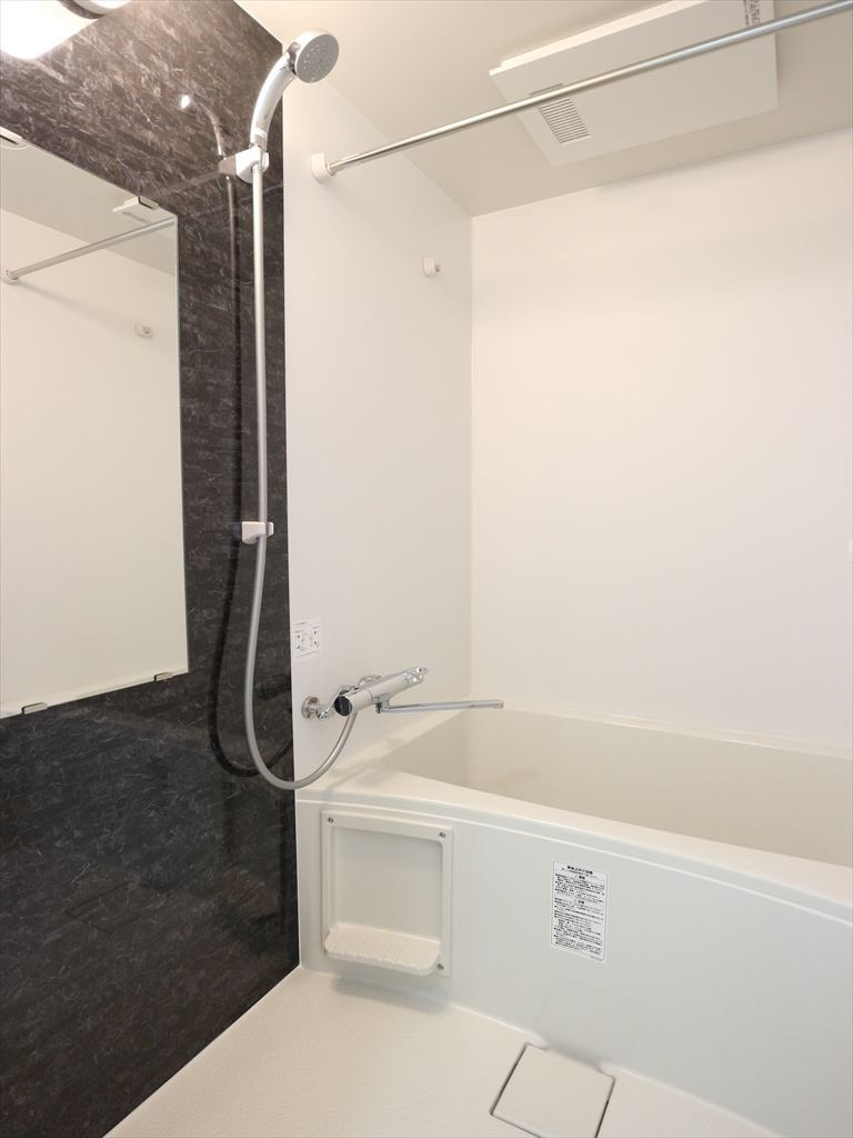 Log池上／ログ池上の浴室|ログ池上