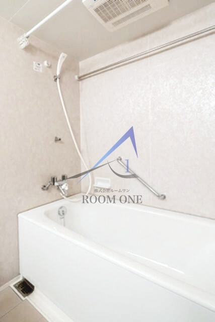 Ｎ３５　ＥＡＳＴの浴室|お風呂です。