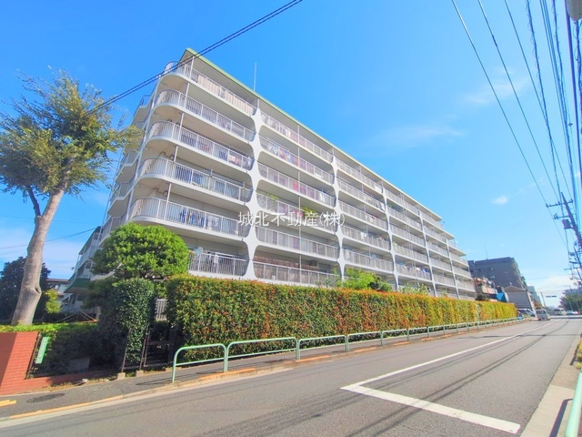 恒陽鷺宮マンションの外観