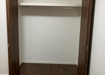 【子供部屋】 | ボヌールガーデン相模大野 | 子供が何人でも年齢によっては、受験時にしっかり壁のある個室があった方が良い場合もあります。難しい問題ですが、兄弟の人数や、性別や年齢差によって状況が異なりますので、数年後のこともしっかり考えましょう。