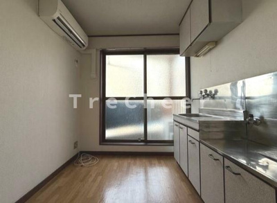 【居間・リビング】 | 新井ハウス