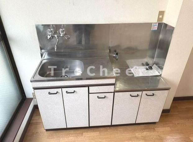 新井ハウスのキッチン