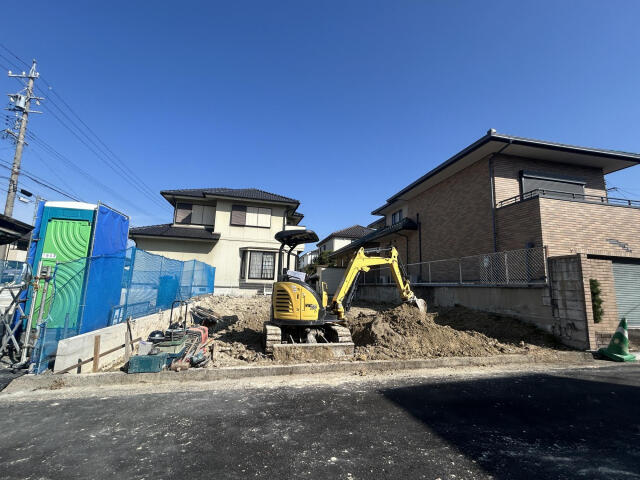 【前面道路含む現地写真】の画像